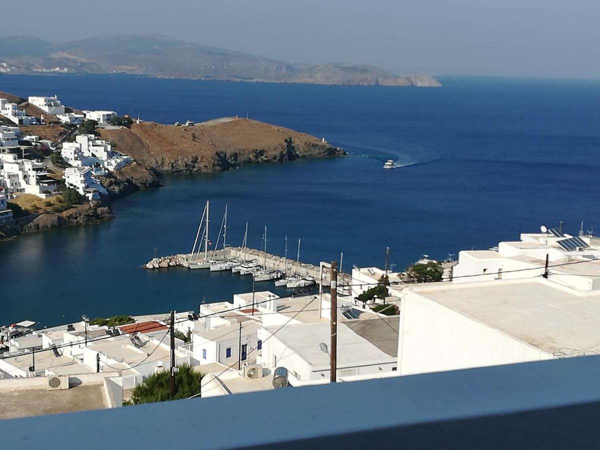 Θέαστρον - Theastron House With Great View In Chora Leilighet Pera Gyalos Eksteriør bilde